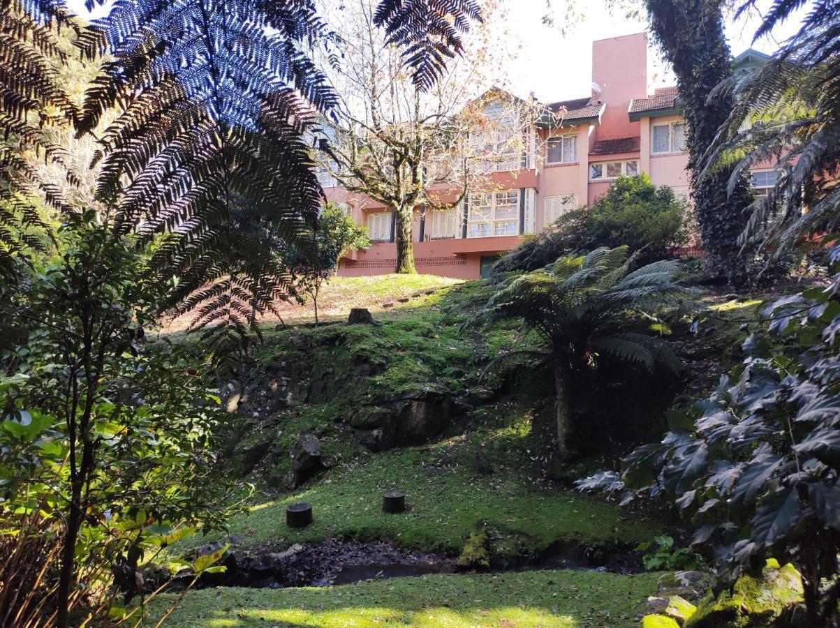 Agradavel Apt 2Quartos Para Familia Prox Ao Lago Negro - 4 Min Do Centro- Com Churrasqueira Gramado Exterior photo