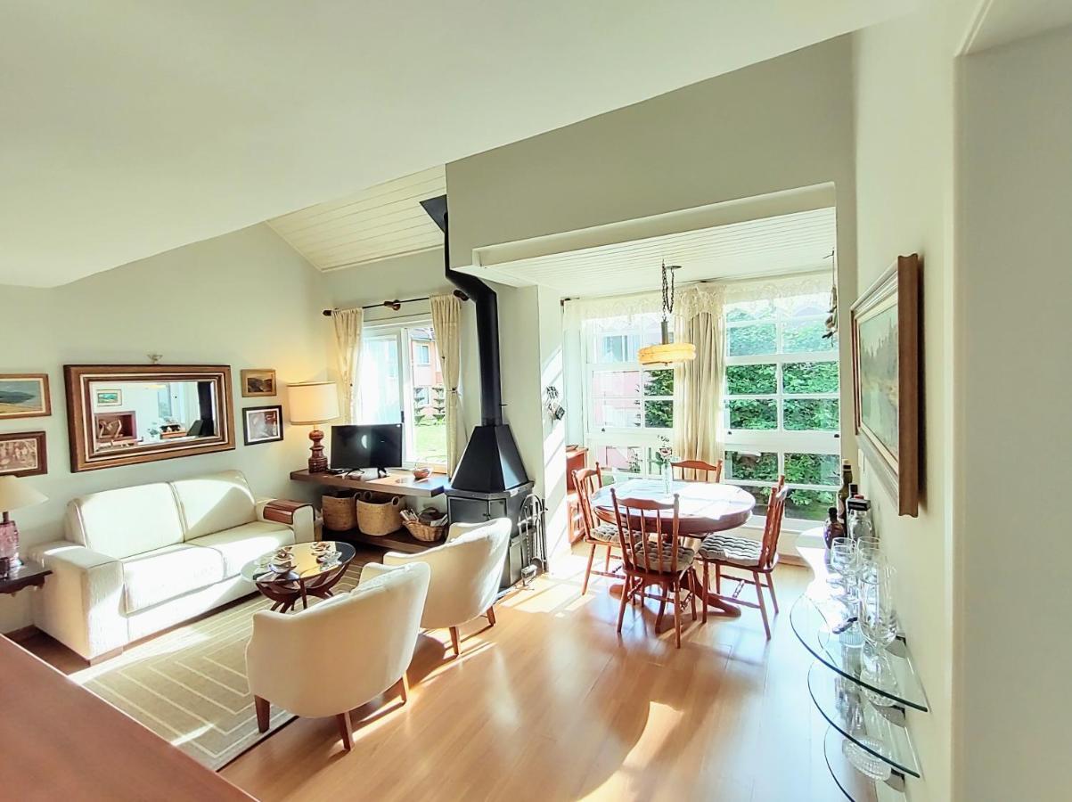 Agradavel Apt 2Quartos Para Familia Prox Ao Lago Negro - 4 Min Do Centro- Com Churrasqueira Gramado Exterior photo