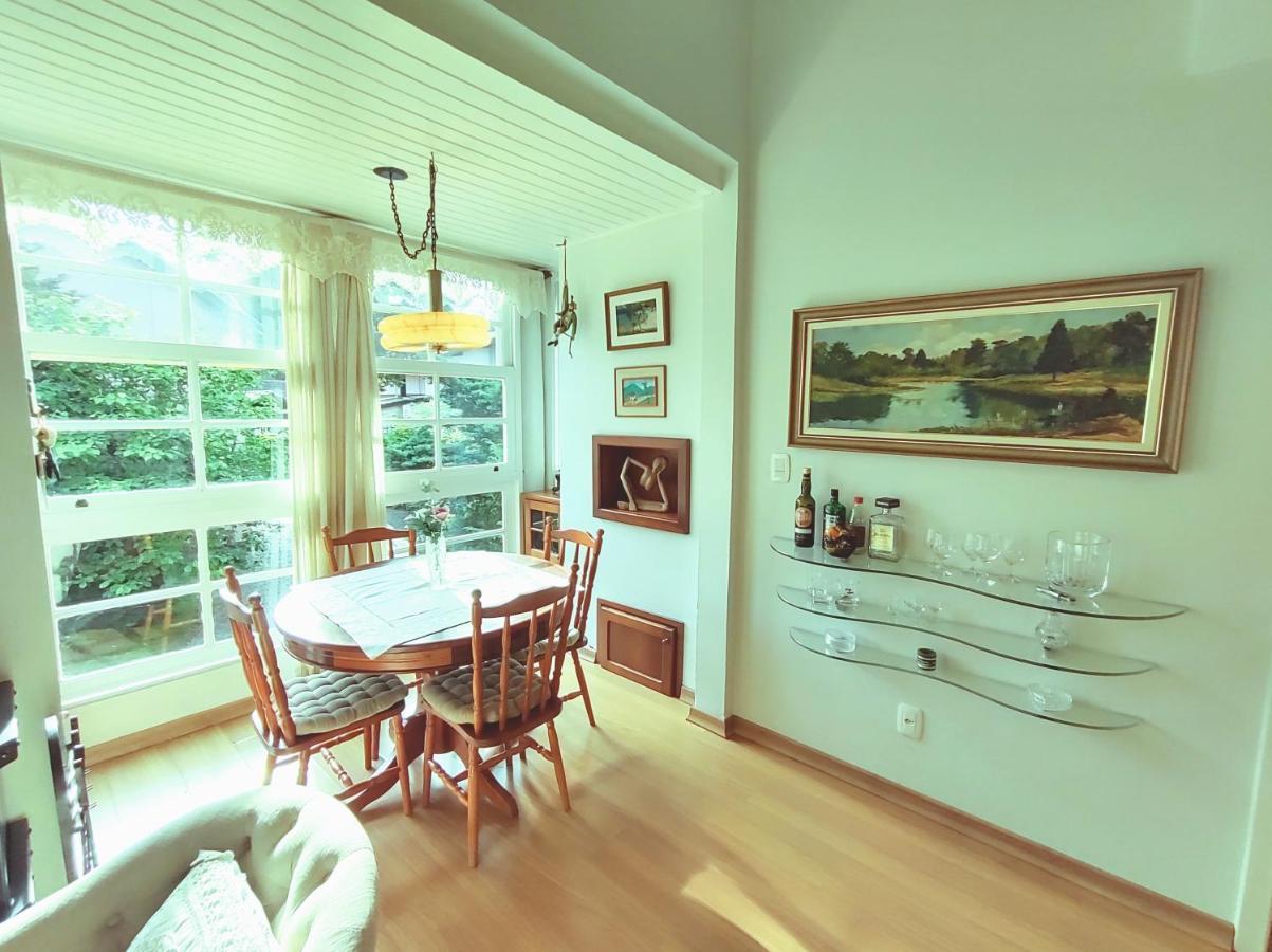 Agradavel Apt 2Quartos Para Familia Prox Ao Lago Negro - 4 Min Do Centro- Com Churrasqueira Gramado Exterior photo